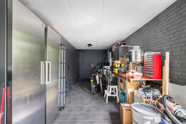Foto - Te koop: 2-1- kapwoning met oprit!